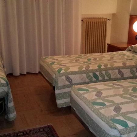 Hotel Sanson Vittorio Veneto Extérieur photo